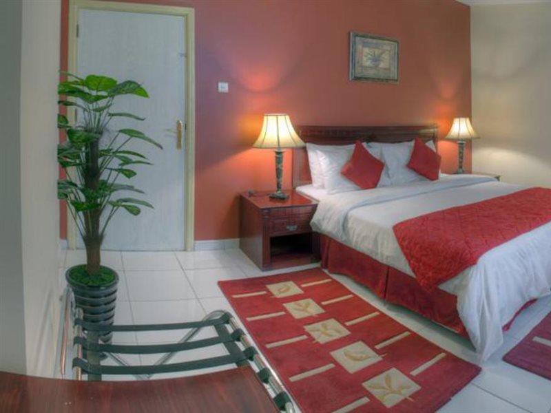 Al Maha Regency Hotel Suites - Managed By Aoudi Consultants Sharjah Eksteriør bilde