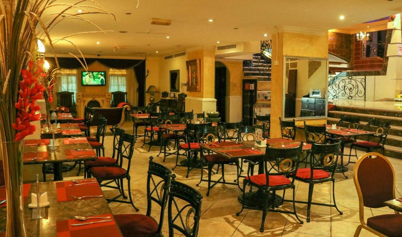 Al Maha Regency Hotel Suites - Managed By Aoudi Consultants Sharjah Eksteriør bilde